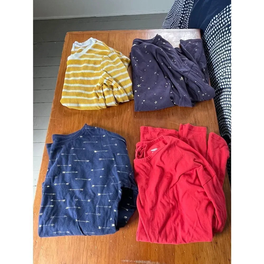 Bundle of old Navy long sleeve tops gold striped, navy and purple with gold and